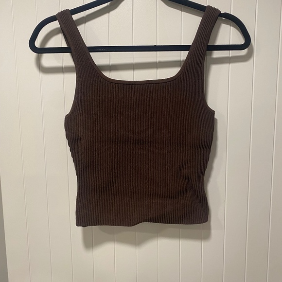 Aritzia Babaton Sculpt Knit Squareneck Tank - Picture 1 of 3